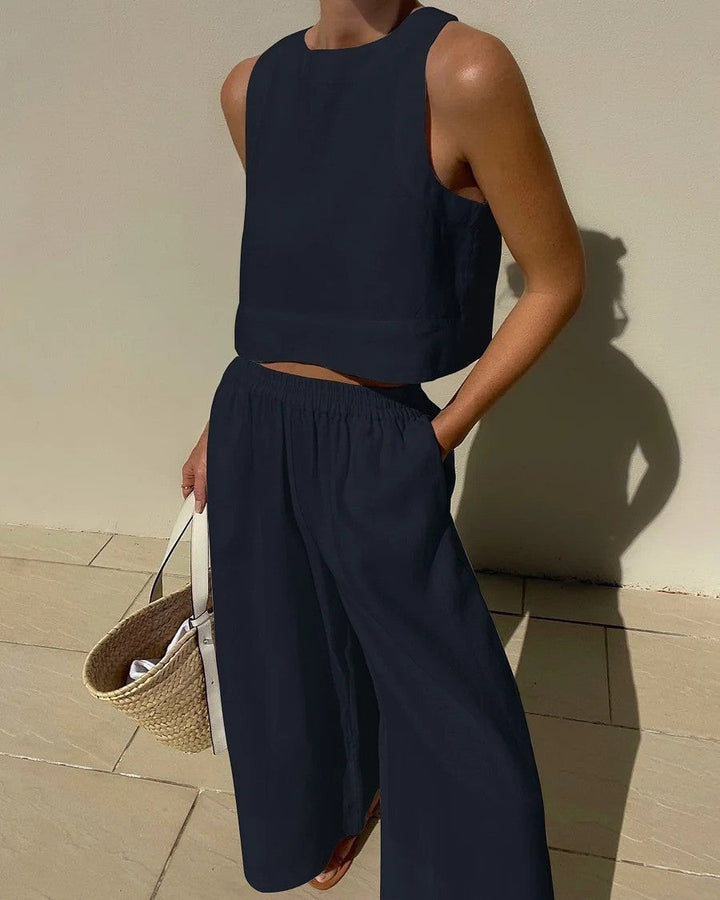 Karina | Casual Sleeveless Capri Pants Set